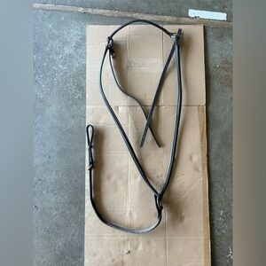 English breast collar